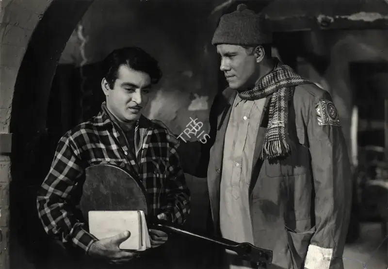 Amarnath, K. (Producer), Bada Admi, 1961 | Photographic Still | CinemaEducation | 00884075