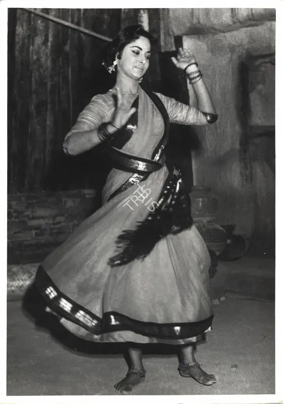 Mistry, Fali (Cinematographer), Guide, 1965 | Photographic Still | CinemaEducation | 00889274