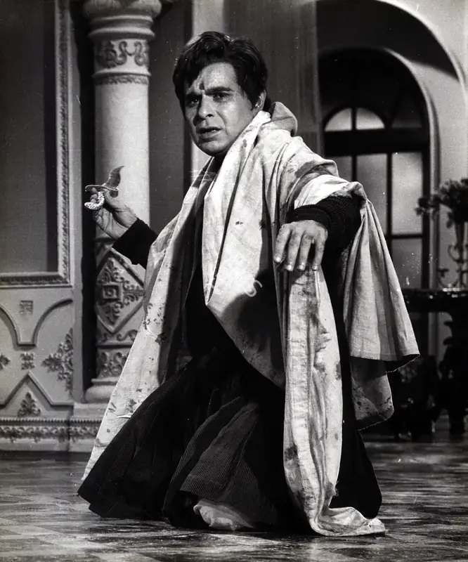 Mathur, R.D. (Cinematographer), Sunghursh, 1968 | Photographic Still | CinemaEducation | 00888818