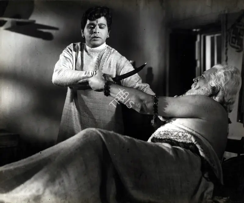 Mathur, R.D. (Cinematographer), Sunghursh, 1968 | Photographic Still | CinemaEducation | 00887647
