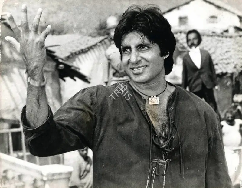 Desai, Manmohan (Producer), Mard, 1985 | Photographic Still | CinemaEducation | 00762303
