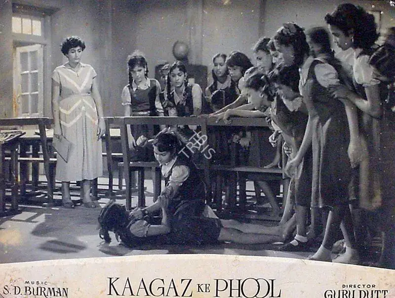 Murthy, V.K. (Cinematographer), Kaagaz Ke Phool, 1959 | Lobby Card | CinemaEducation | 00818586