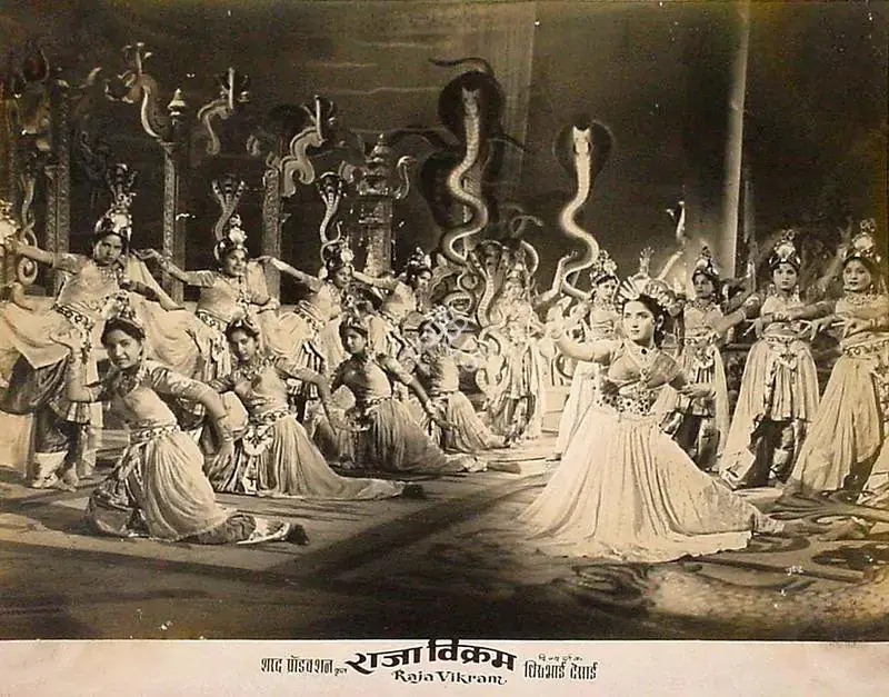 Desai, Dhirubhai (Director), Raja Vikram, 1957 | Lobby Card | CinemaEducation | 00825826