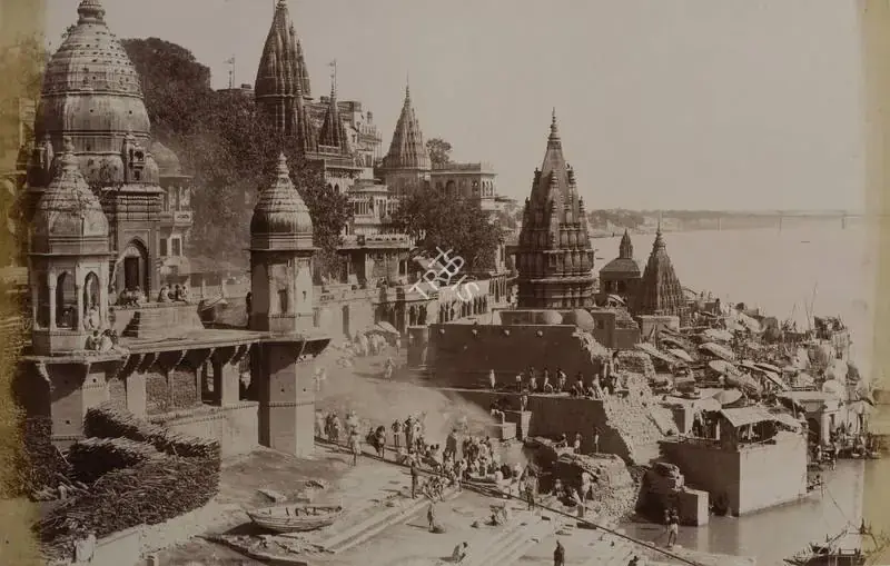 Bourne, Samuel (Photographer). The Burning Ghat - Benares - From the album 'India Ceylon and Egypt 1901-1902'. Albumen Print pasted on mount, c.1865-1866 | Antiquarian Photograph | Photography | 00115490