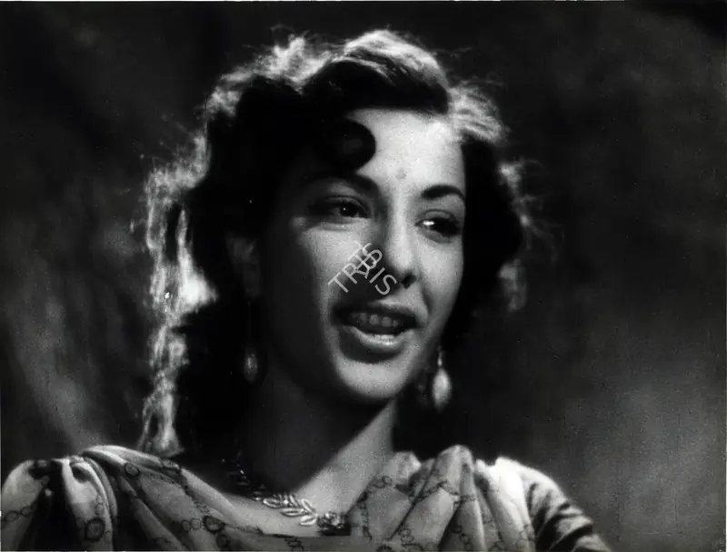 Reddy, V.N. (Cinematographer), Aag, 1948 | Photographic Still | CinemaEducation | 00883689