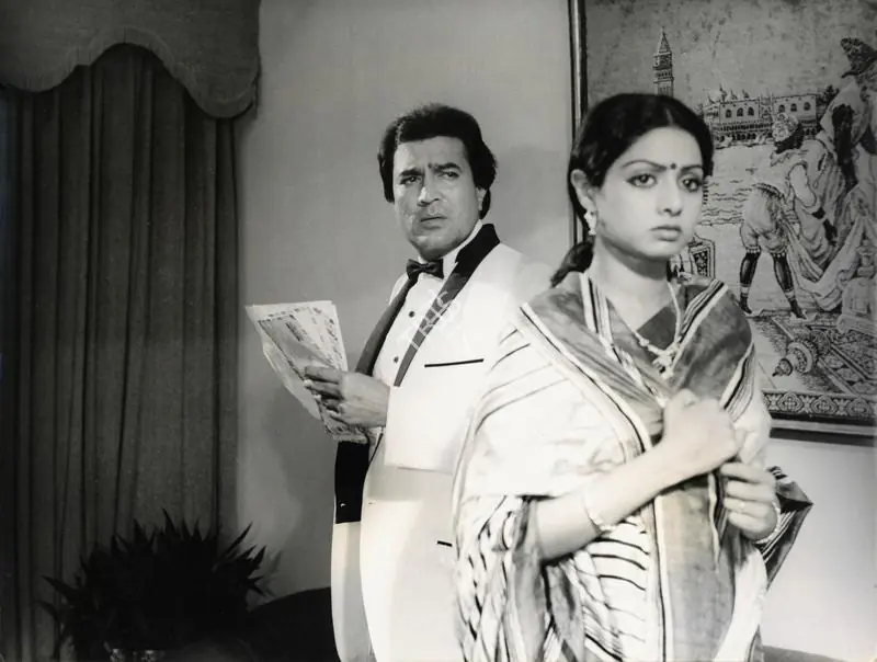 Dasgupta, Aloke (Cinematographer), Nazrana, 1987 | Photographic Still | CinemaEducation | 00890899