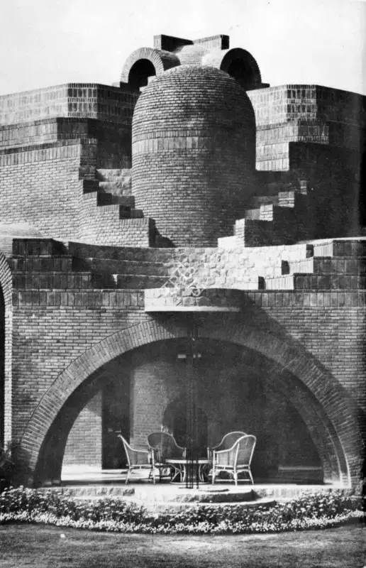 Gujral, Satish (Photographer). Belgian Embassy - Ambassador's Residence. 1983 | Contemporary Photograph, Art Heritage 6, 1986-1987 | FineArts | 00529915