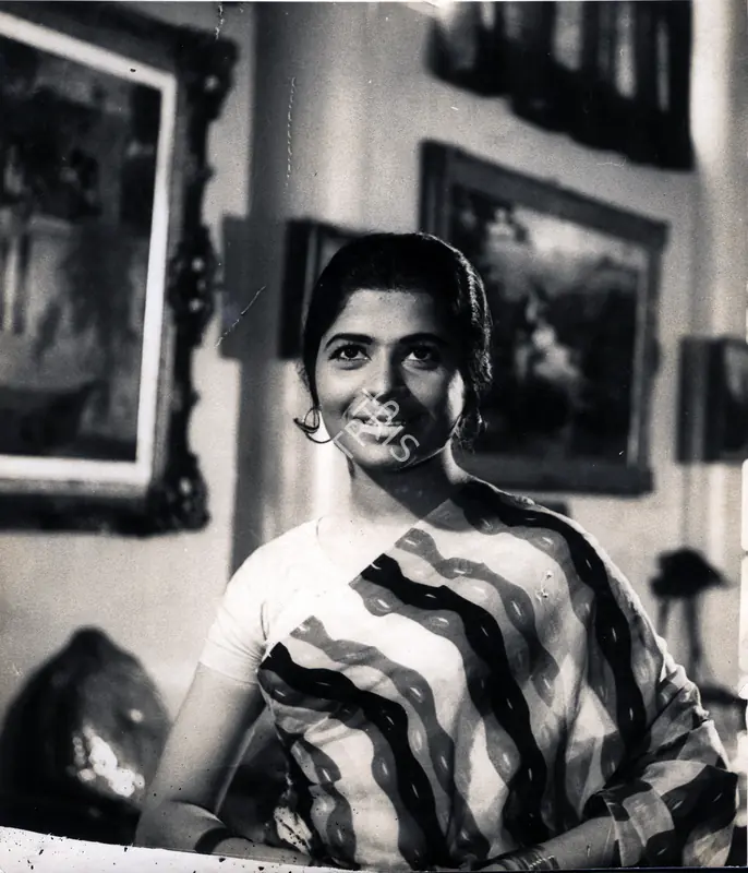 Ramachandra (ii) (Cinematographer), Aasman Mahal, 1965 | Photographic Still | CinemaEducation | 00883761