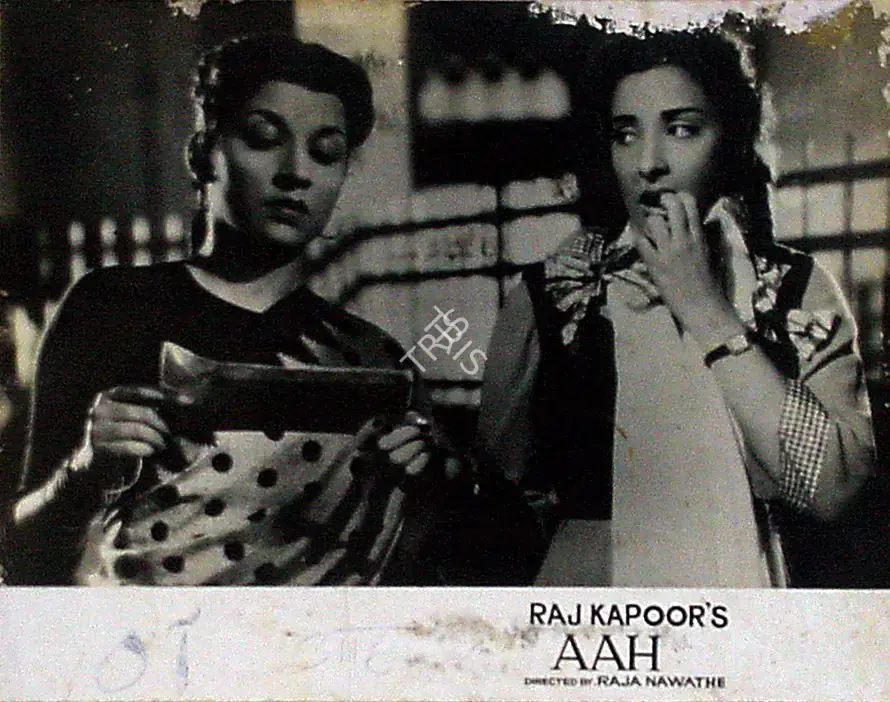 Pathare, Jaywant (Cinematographer), Aah, 1953 | Lobby Card | CinemaEducation | 00828846