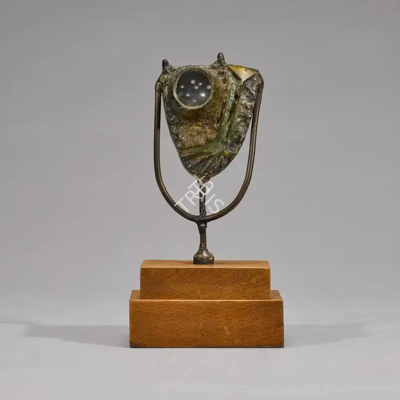 Kanniappan, S. (Artist). Untitled. Bronze and glass on wood base, n.d. | Sculpture | FineArts | 00547615