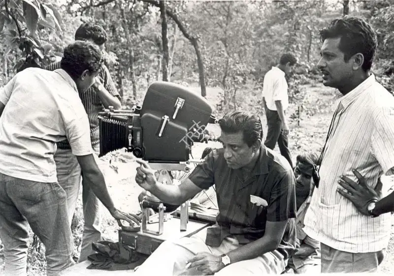 Ghosh, Nemai (Still Photographer), Aranyer Din Ratri, 1970 | Working Still | CinemaEducation | 00891540