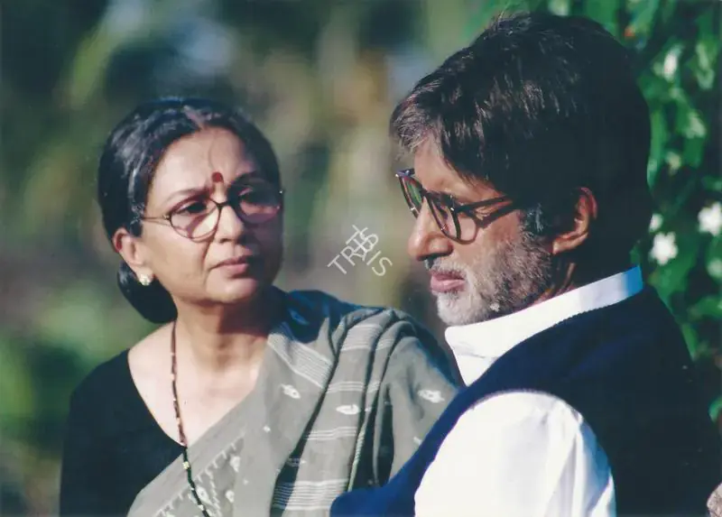 Manjrekar, Mahesh (Director), Viruddh, 2005 | Photographic Still | CinemaEducation | 00809090