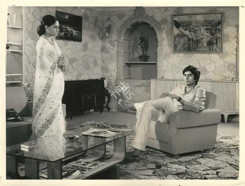 Pathare, Jaywant (Cinematographer), Abhimaan, 1973 | Photographic Still | CinemaEducation | 00647621