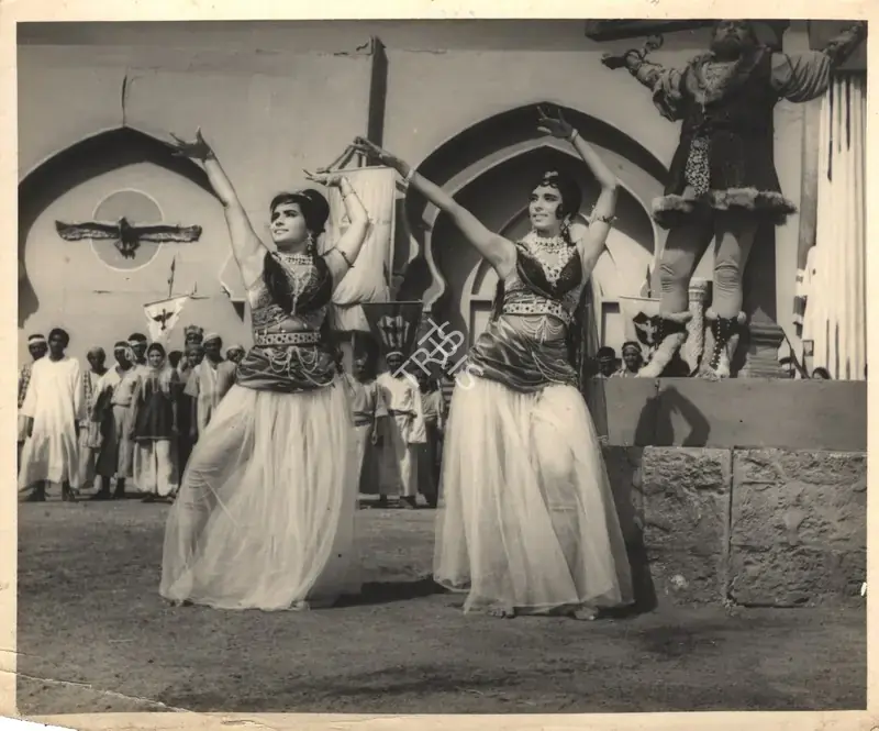 Bhojwani (Producer), Khakaan, 1965 | Photographic Still | CinemaEducation | 00889168