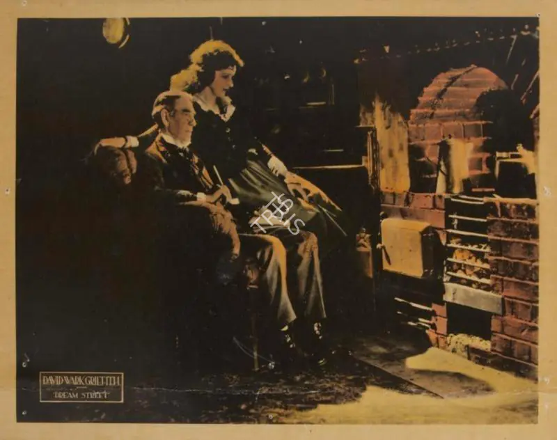 Griffith, D.W. (Director), Dream Street, 1921 | Lobby card | CinemaEducation | 00789867