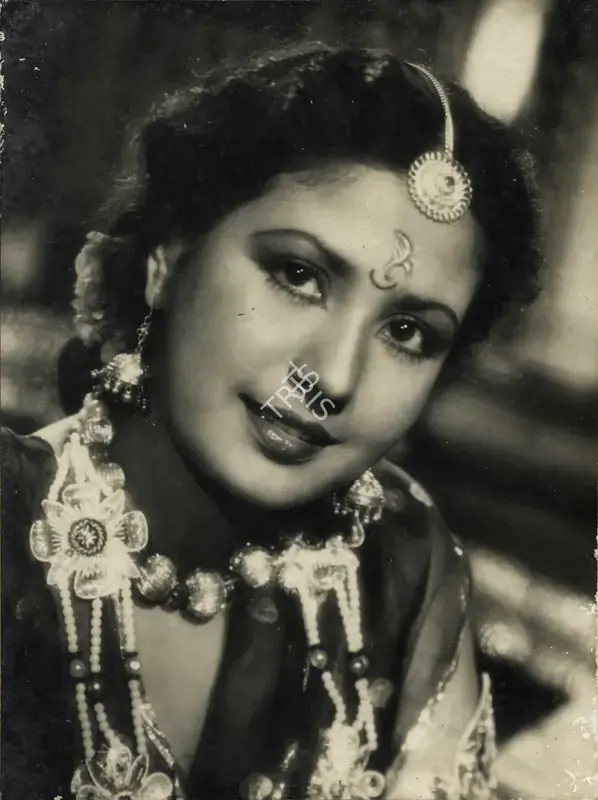 Rao, P.R. Rama (Cinematographer), Vir Ghatotkachh, 1949 | Photographic Still | CinemaEducation | 00888370