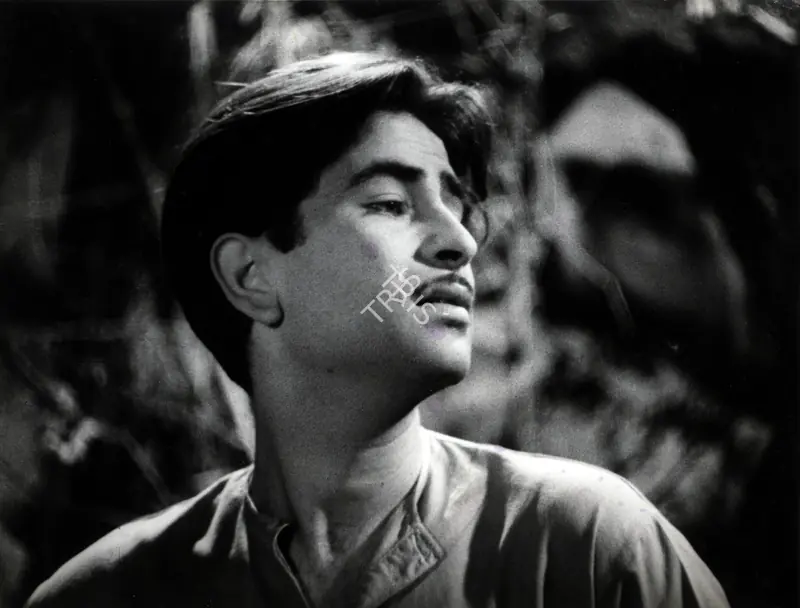 Reddy, V.N. (Cinematographer), Aag, 1948 | Photographic Still | CinemaEducation | 00883692