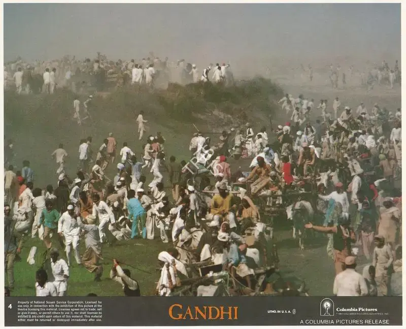 Taylor, Ronnie (Cinematographer), Gandhi, 1982 | Lobby Card | CinemaEducation | 00789460