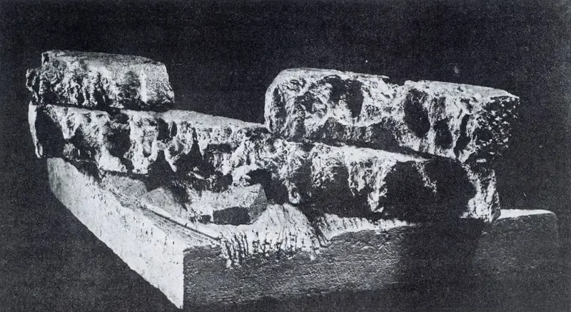 Pochkhanawala, Pilloo (Artist). Seascape. Aluminum Alloy, n.d. | Marg, September 1985 | Sculpture | FineArts | 00675055