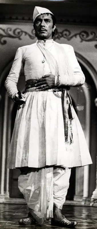 Mathur, R.D. (Cinematographer), Sunghursh, 1968 | Photographic Still | CinemaEducation | 00887660