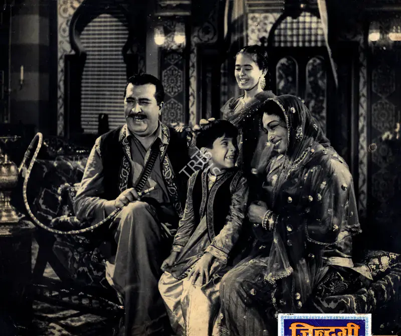 Ellappa, P. (Cinematographer), Zindagi, 1964 | Photographic Still | CinemaEducation | 00888708