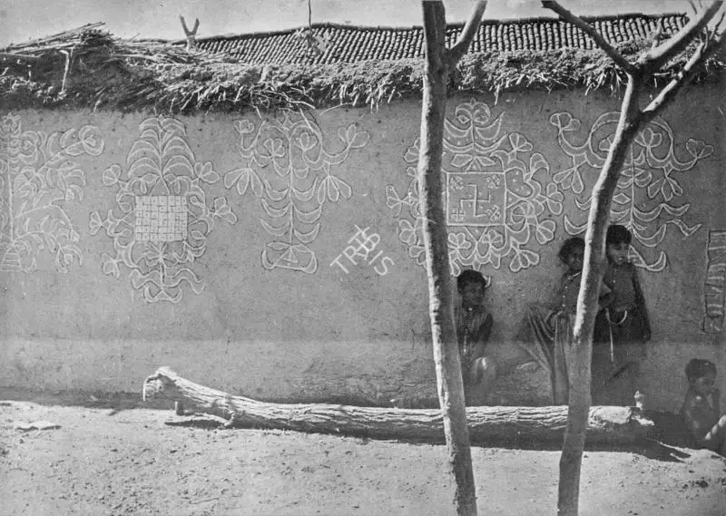 Unknown (Artist). Folk Mural, Saurashtra. Mural, n.d. | Lalit Kala Contemporary, April 1972 | Mural | FineArts | 00535293