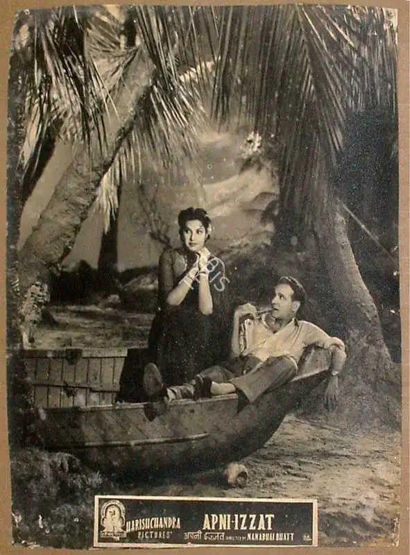 Bhatt, Nanabhai (Director), Apni Izzat, 1952 | Lobby Card | CinemaEducation | 00809598