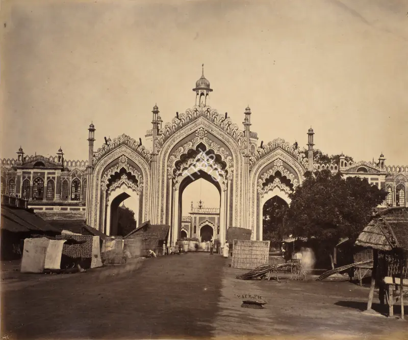 Studio V. & E. Pont (Photographic Studio). Gate inside the Emambara, Lucknow. Albumen print pasted on mount, c.1870 | Antiquarian Photograph | Photography | 00115096