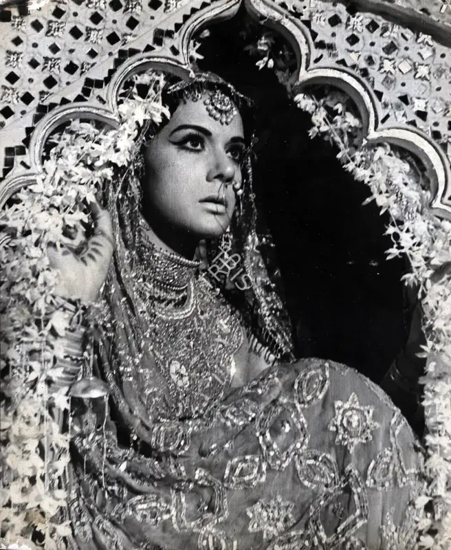 Mistry, Jal (Cinematographer), Heer Raanjha, 1970 | Photographic Still | CinemaEducation | 00885505