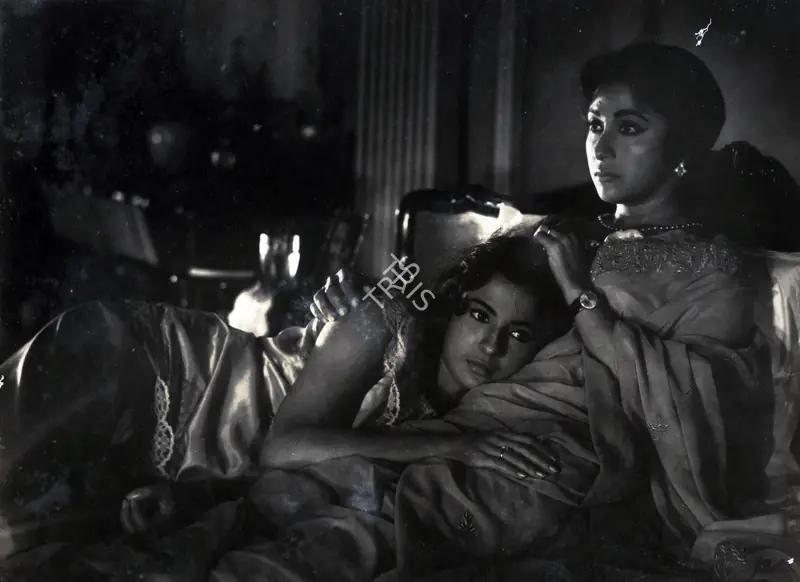 Prabhakar, K.G. (Cinematographer), Baharen Phir Bhi Aayengi, 1966 | Photographic Still | CinemaEducation | 00884141