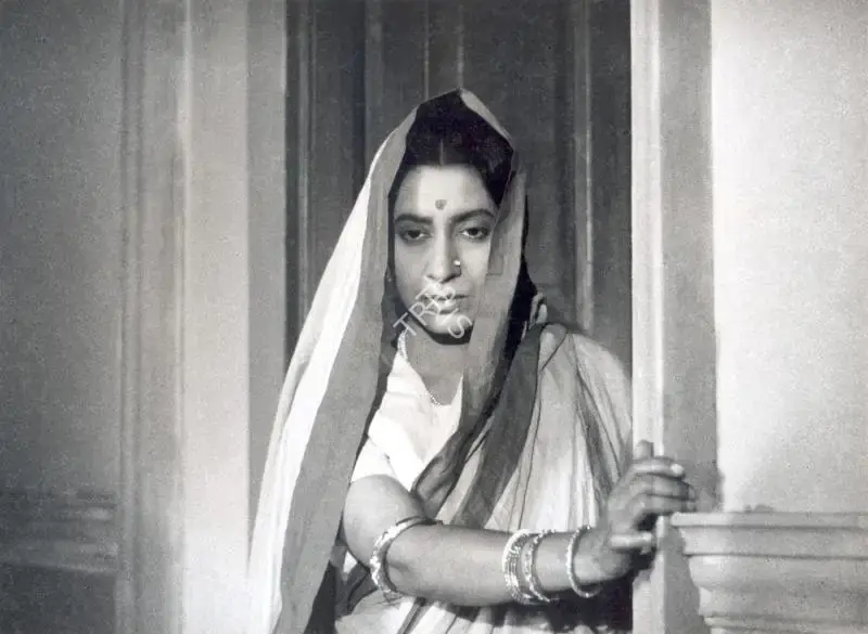 Mitra, Subrata (Cinematographer), Devi, 1960 | Photographic Still | CinemaEducation | 00891102