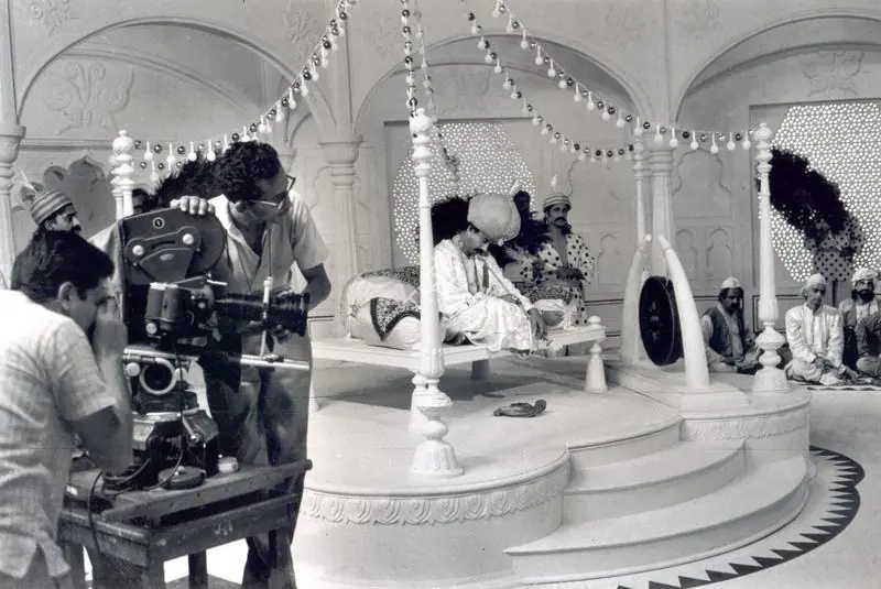 Ghosh, Nemai (Still Photographer), Goopy Gyne Bagha Byne, 1969 | Working Still | CinemaEducation | 00891576