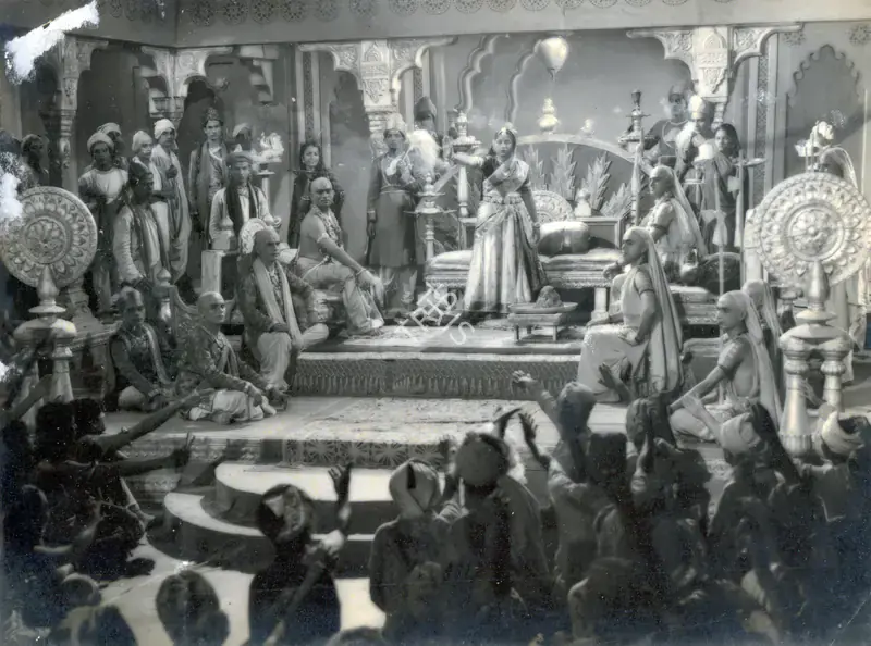 Fattelal, S. (Director), Jagdaguru Shankaracharya, 1955 | Photographic Still | CinemaEducation | 00885616
