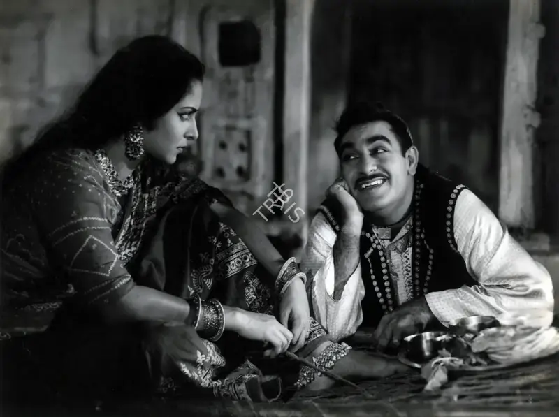 Bhattacharjee, Apurba (Cinematographer), Mujhe Jeene Do, 1963 | Photographic Still | CinemaEducation | 00886505