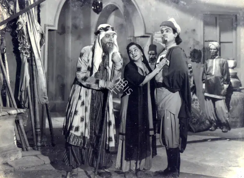 Bhakri, Lekhraj (Director), Naqab, 1955 | Photographic Still | CinemaEducation | 00886579