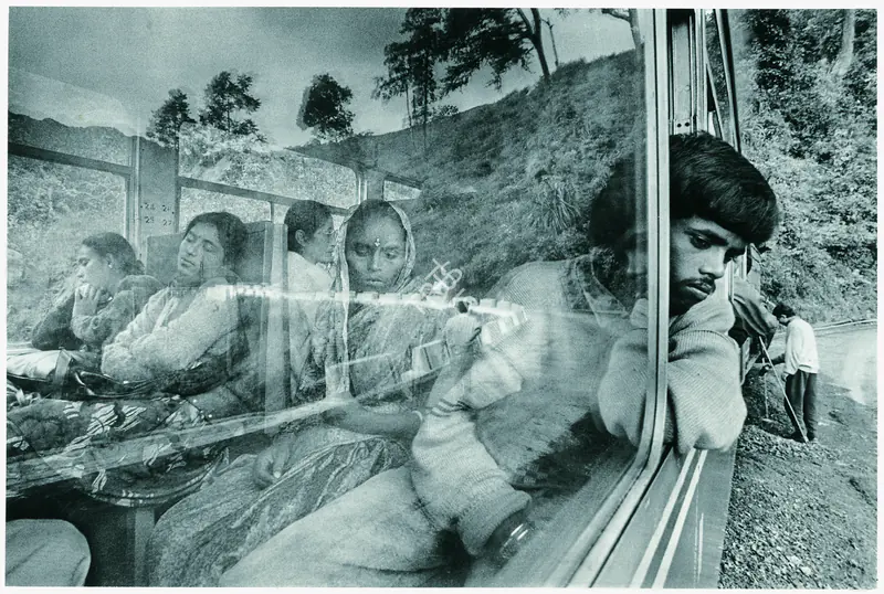 Rai, Raghu (Photographer). Darjeeling Train. Ilford-Multigrade RC– Pearl Warmtone, 1995 | Contemporary Photograph | Photography | 00114935