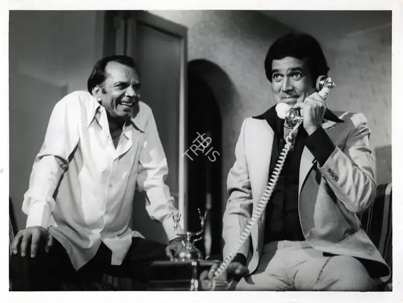 Nathan, G.Or. (Cinematographer), Hum Dono, 1984 | Photographic Still | CinemaEducation | 00677779
