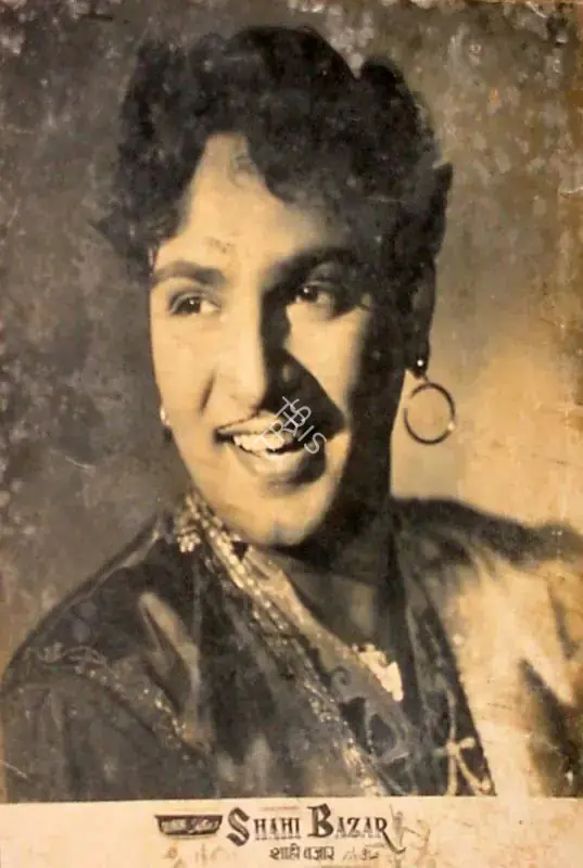 Thakur, G.A. (Producer), Shahi Bazar, 1957 | Lobby Card | CinemaEducation | 00827215
