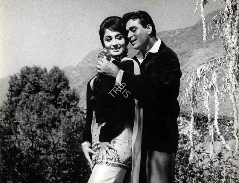 Singh, G. (Cinematographer), Arzoo, 1965 | Photographic Still | CinemaEducation | 00883997