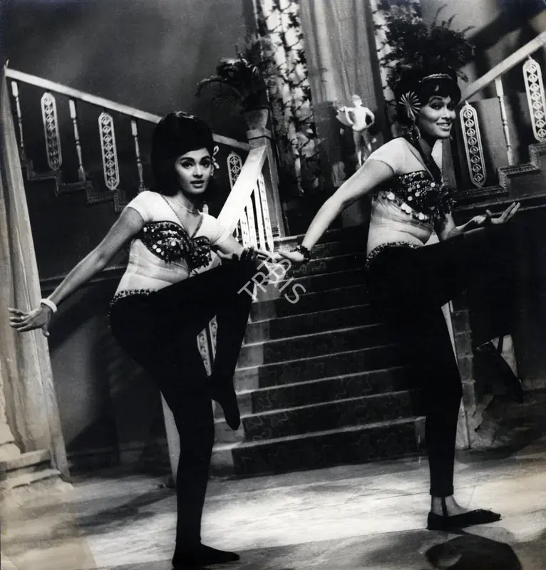 Husain, Nasir (Producer), Baharon Ke Sapne, 1967 | Photographic Still | CinemaEducation | 00884143