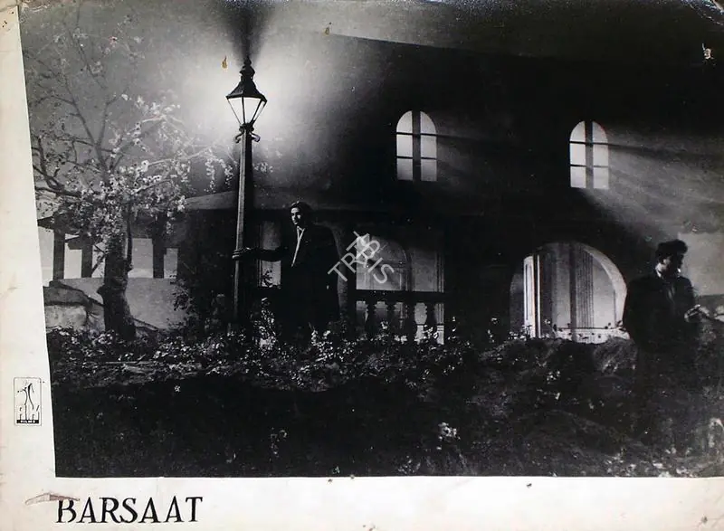 Mistry, Jal (Cinematographer), Barsaat, 1949 | Lobby Card | CinemaEducation | 00815515