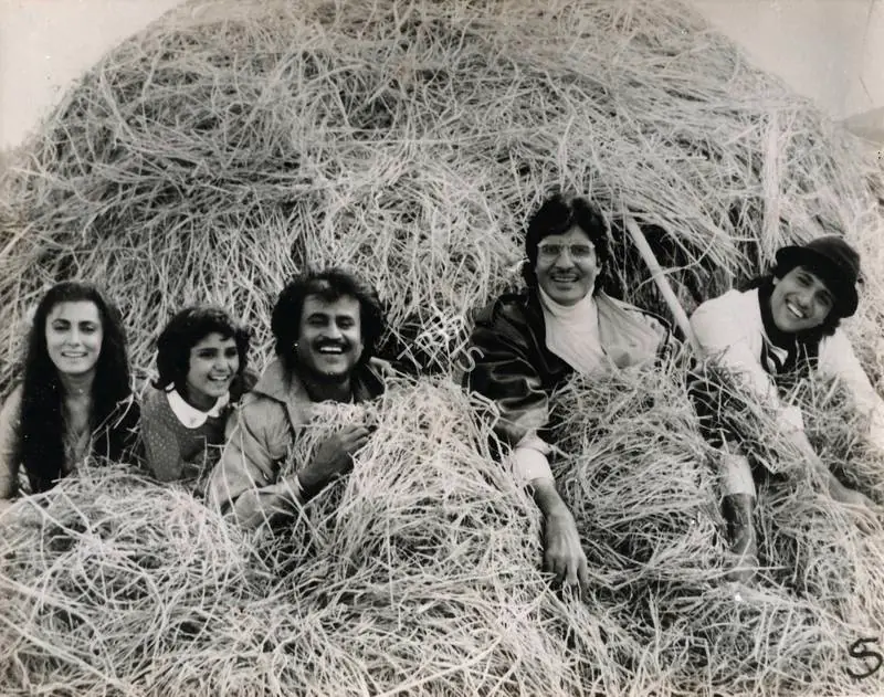 Sharma, Romesh (Producer), Hum, 1991 | Photographic Still | CinemaEducation | 00762310