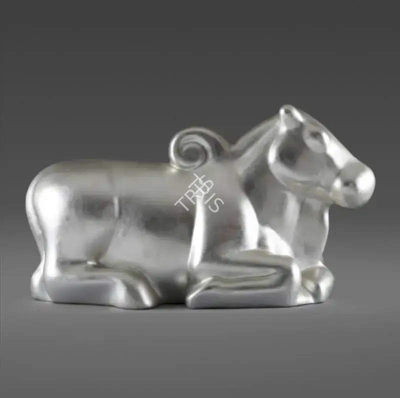 G., Arunkumar H. (Artist). Untitled. Silver leaf on fibreglass, 2011 | Sculpture | FineArts | 00338251