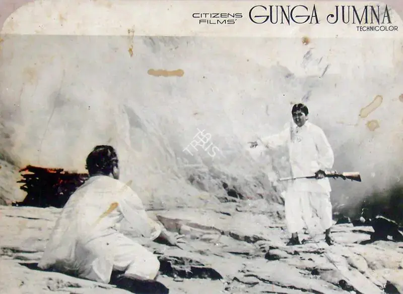 Babasaheb, V. (Cinematographer), Gunga Jamuna, 1961 | Lobby Card | CinemaEducation | 00816988
