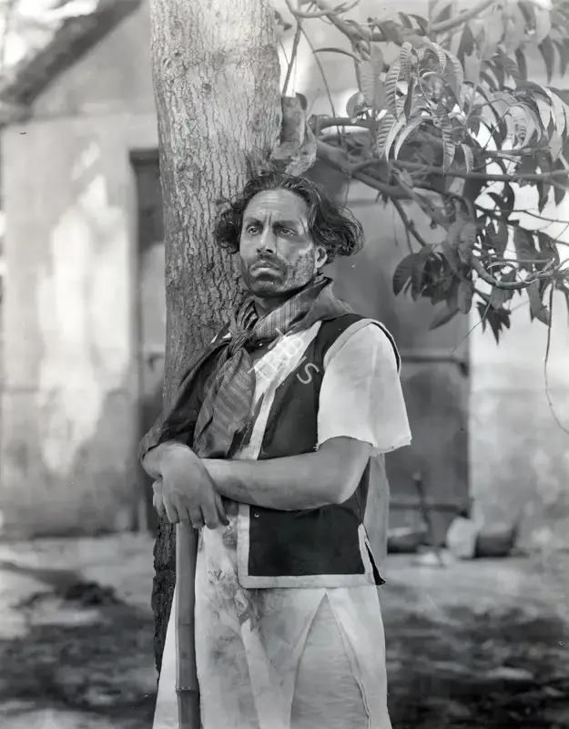 Gidwani, Moti B. (Director), Gulam Daku, 1936 | Photographic Still | CinemaEducation | 00885405