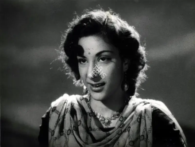 Reddy, V.N. (Cinematographer), Aag, 1948 | Photographic Still | CinemaEducation | 00883687