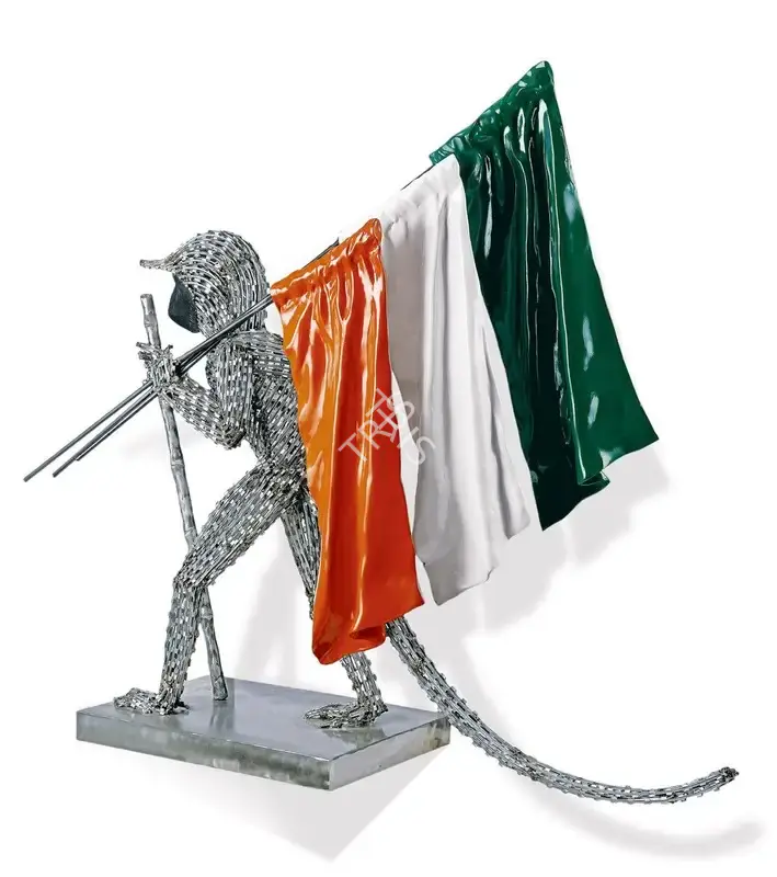 Kotturu, Lakshman Rao (Artist). Flag Vendor, n.d. | Sculpture