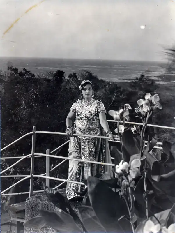 Irani, Rustom B. (Cinematographer), Gul Sanovar, 1934 | Photographic Still | CinemaEducation | 00885381