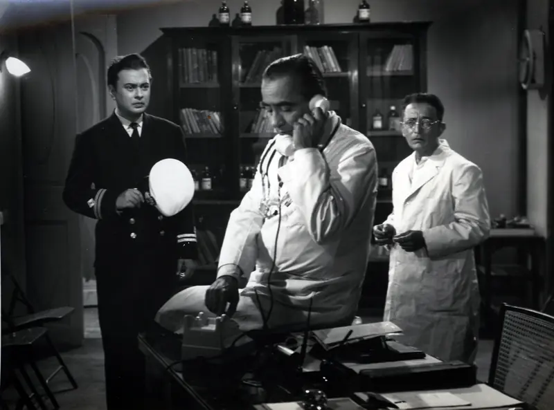 Mukherjee, Hemanta (Producer), Faraar, 1965 | Photographic Still | CinemaEducation | 00885192