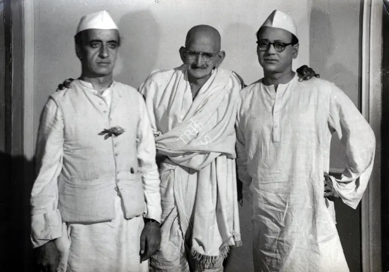 Adarsh, B.K. (Producer), Netaji Subhaschandra Bose, 1966 | Photographic Still | CinemaEducation | 00886685